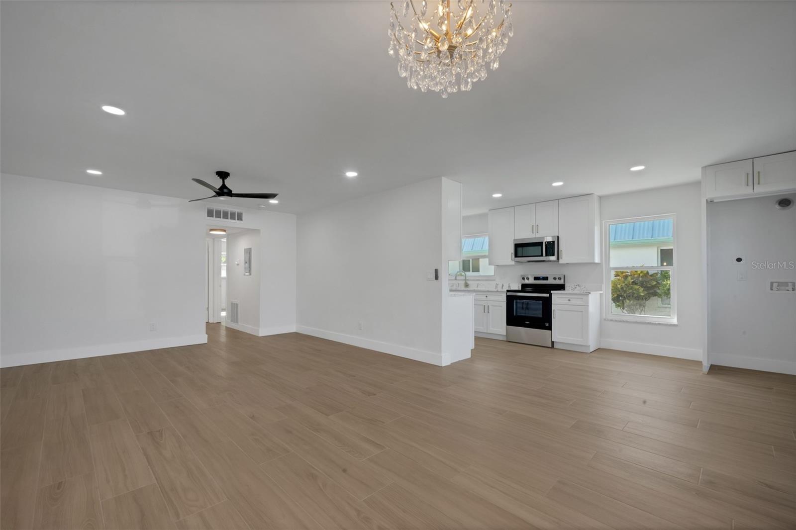 209 BEL FOREST DR #1 — photo 18