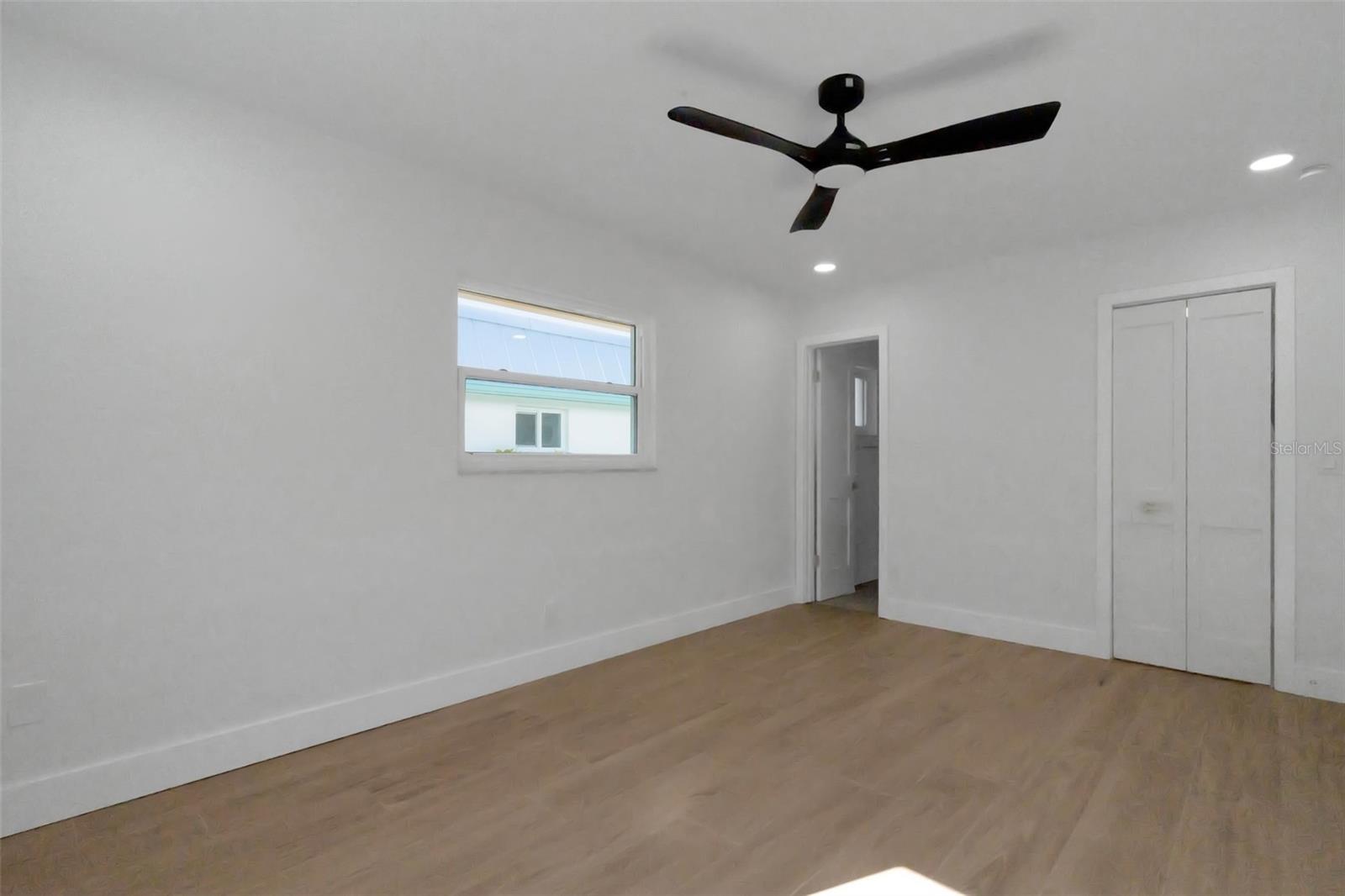 209 BEL FOREST DR #1 — photo 31