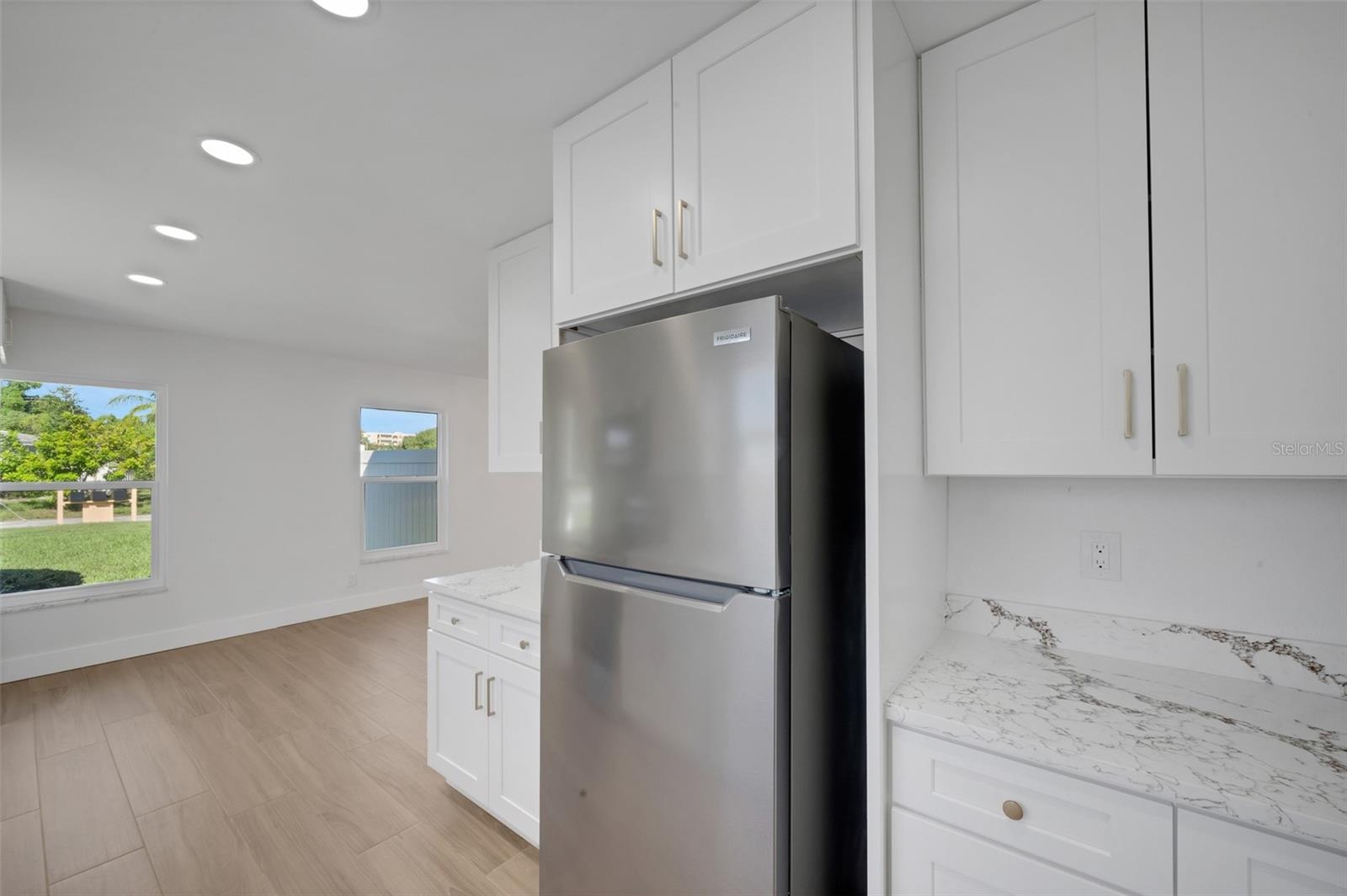 209 BEL FOREST DR #1 — photo 27