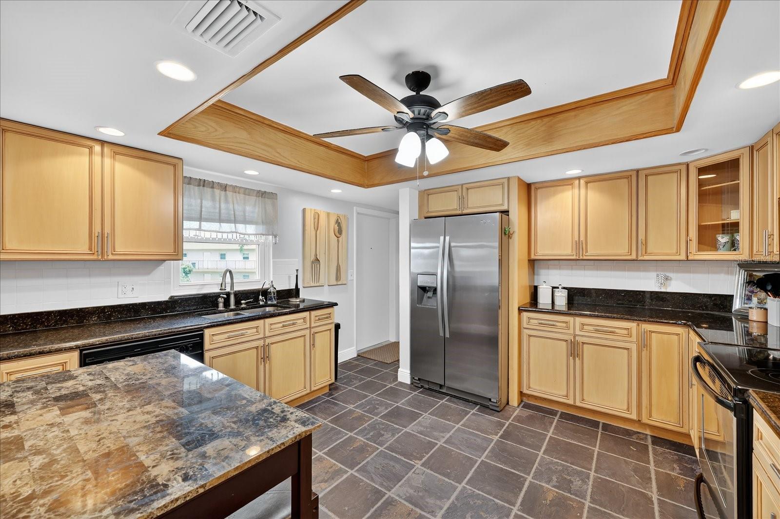 5020 BRITTANY DR S #322 — photo 10