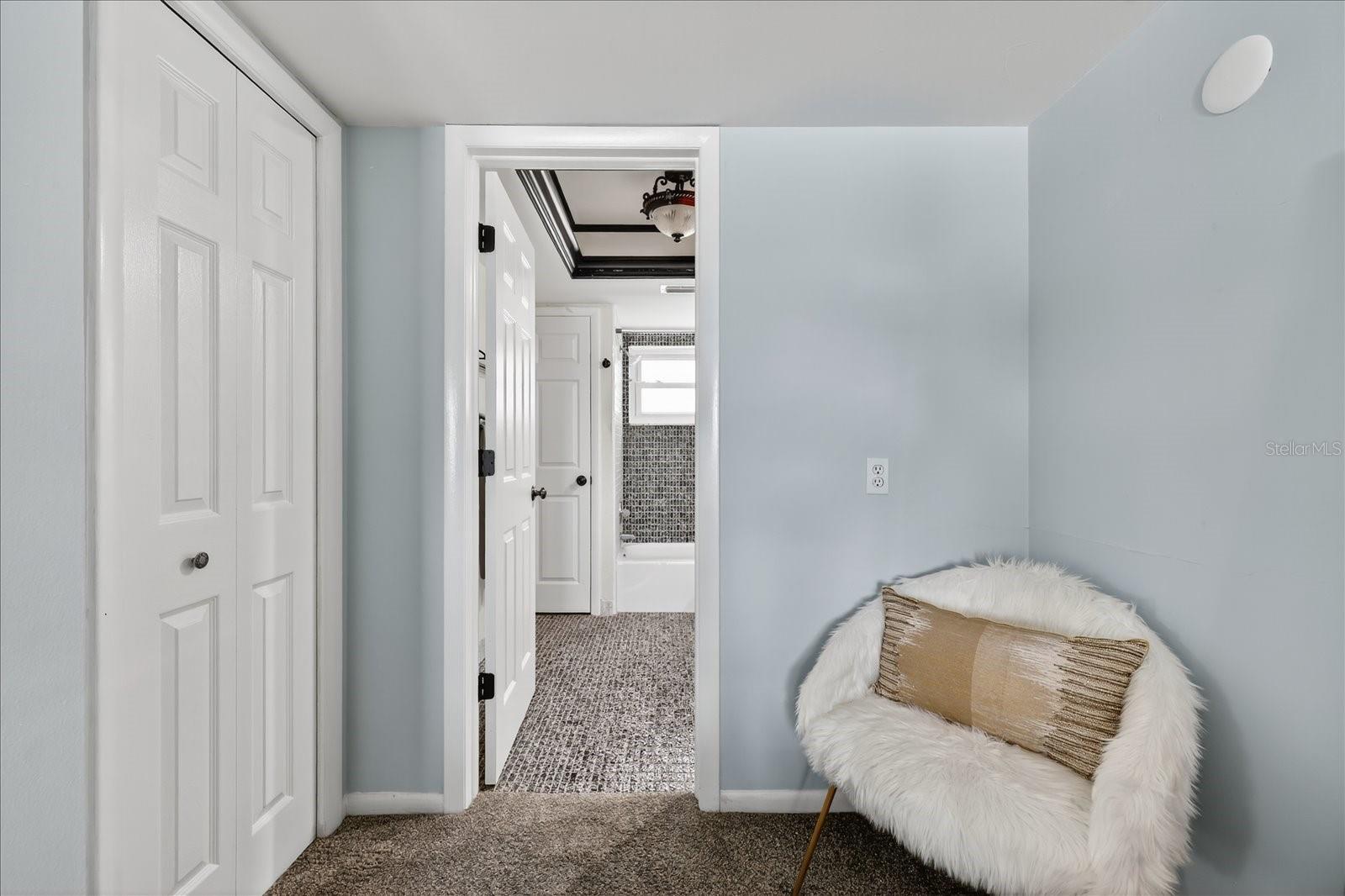 5020 BRITTANY DR S #322 — photo 22