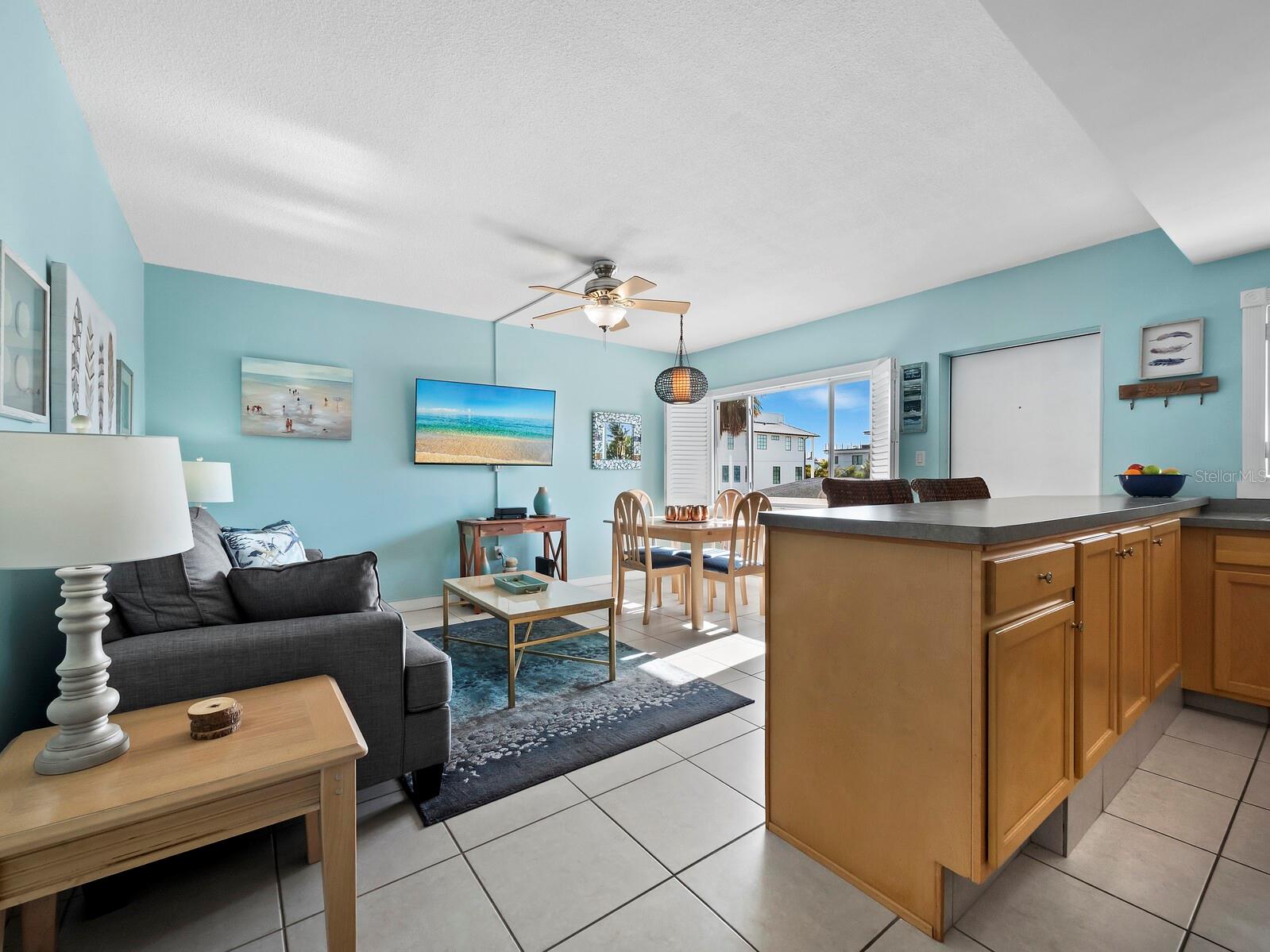 475 BENJAMIN FRANKLIN DR #215 — photo 4