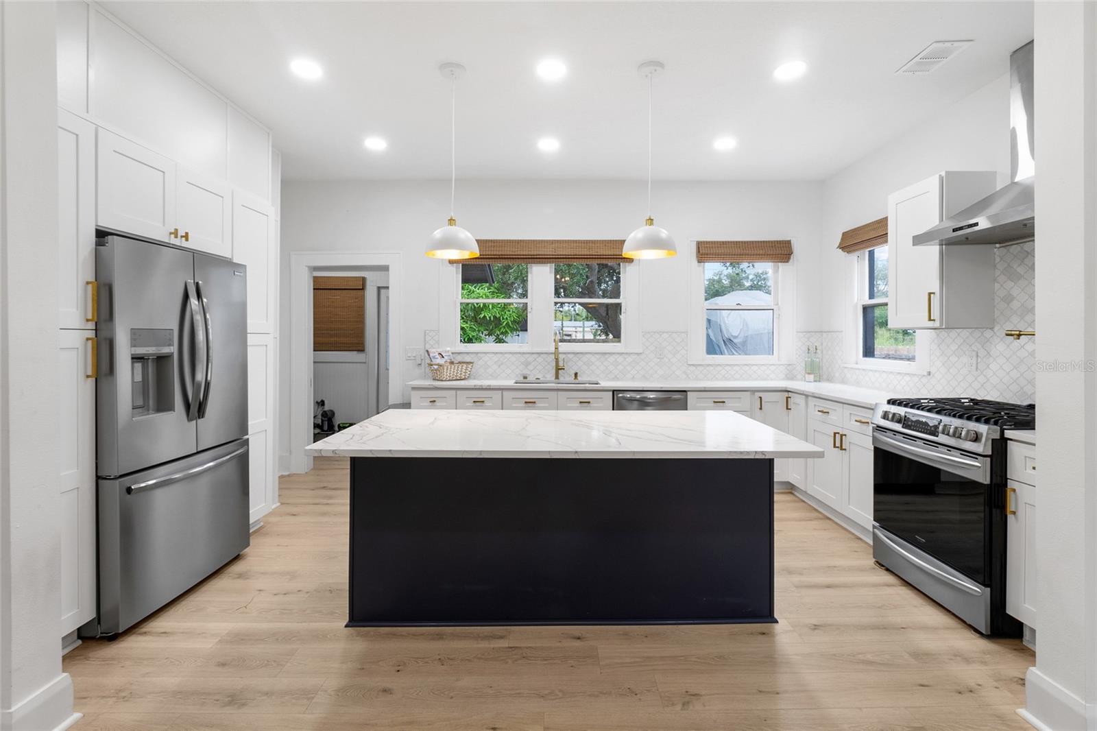 2243 HIGHLAND ST S — photo 14