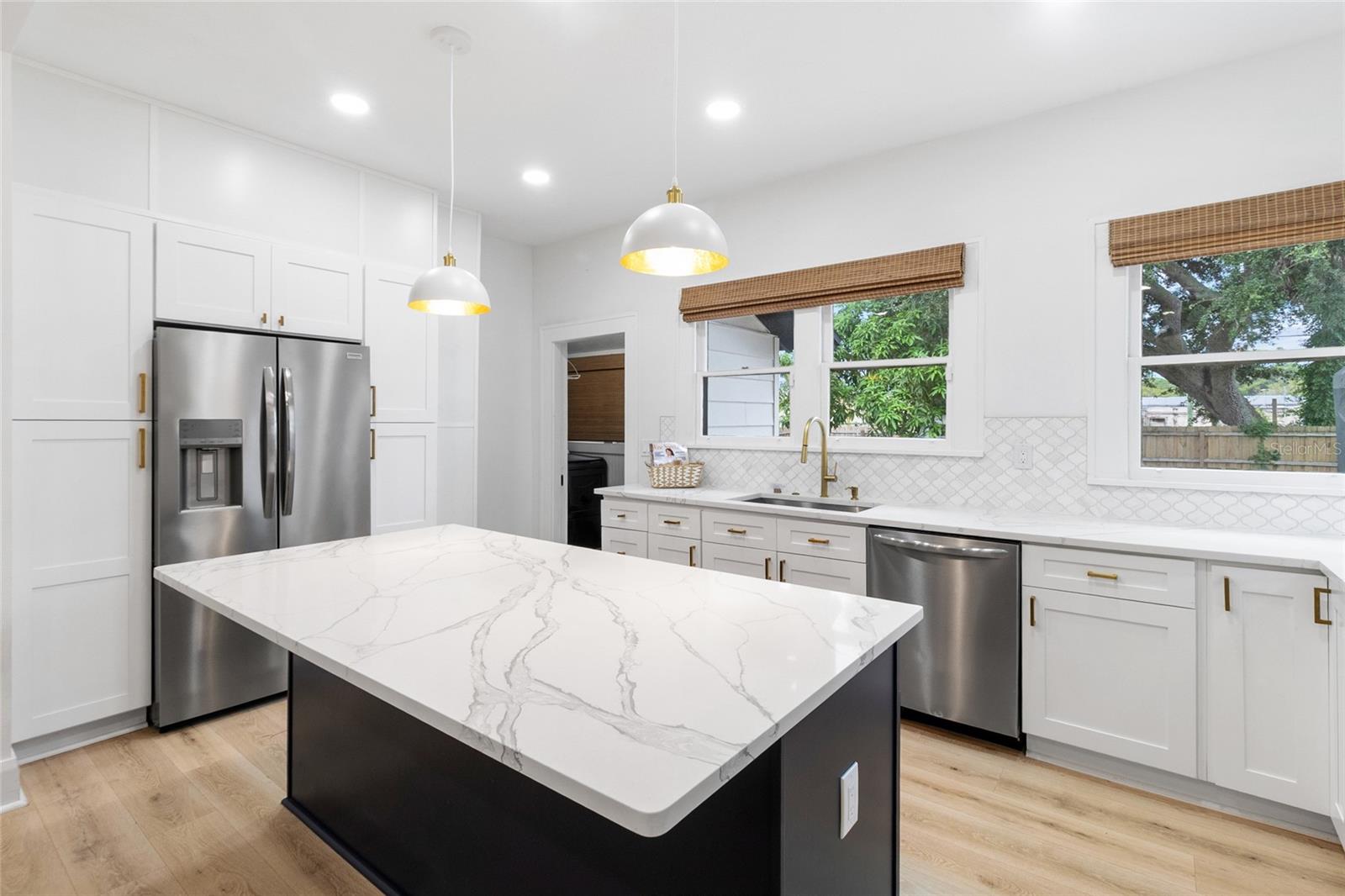 2243 HIGHLAND ST S — photo 10