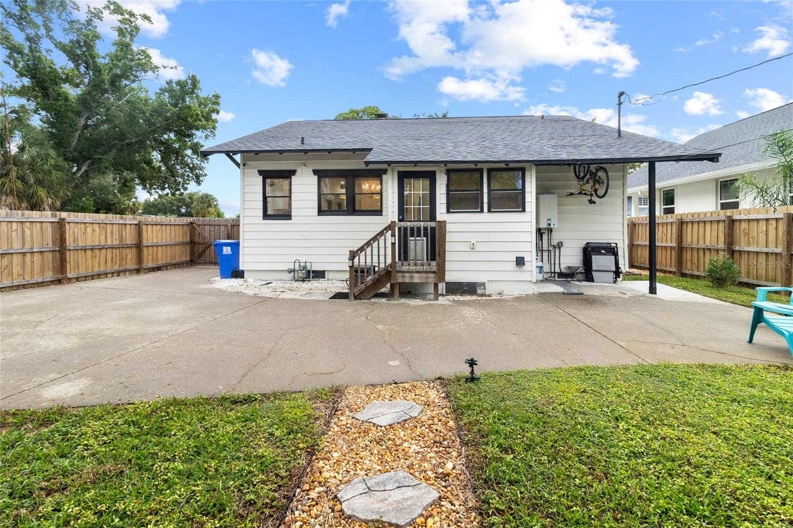 2243 HIGHLAND ST S — photo 34