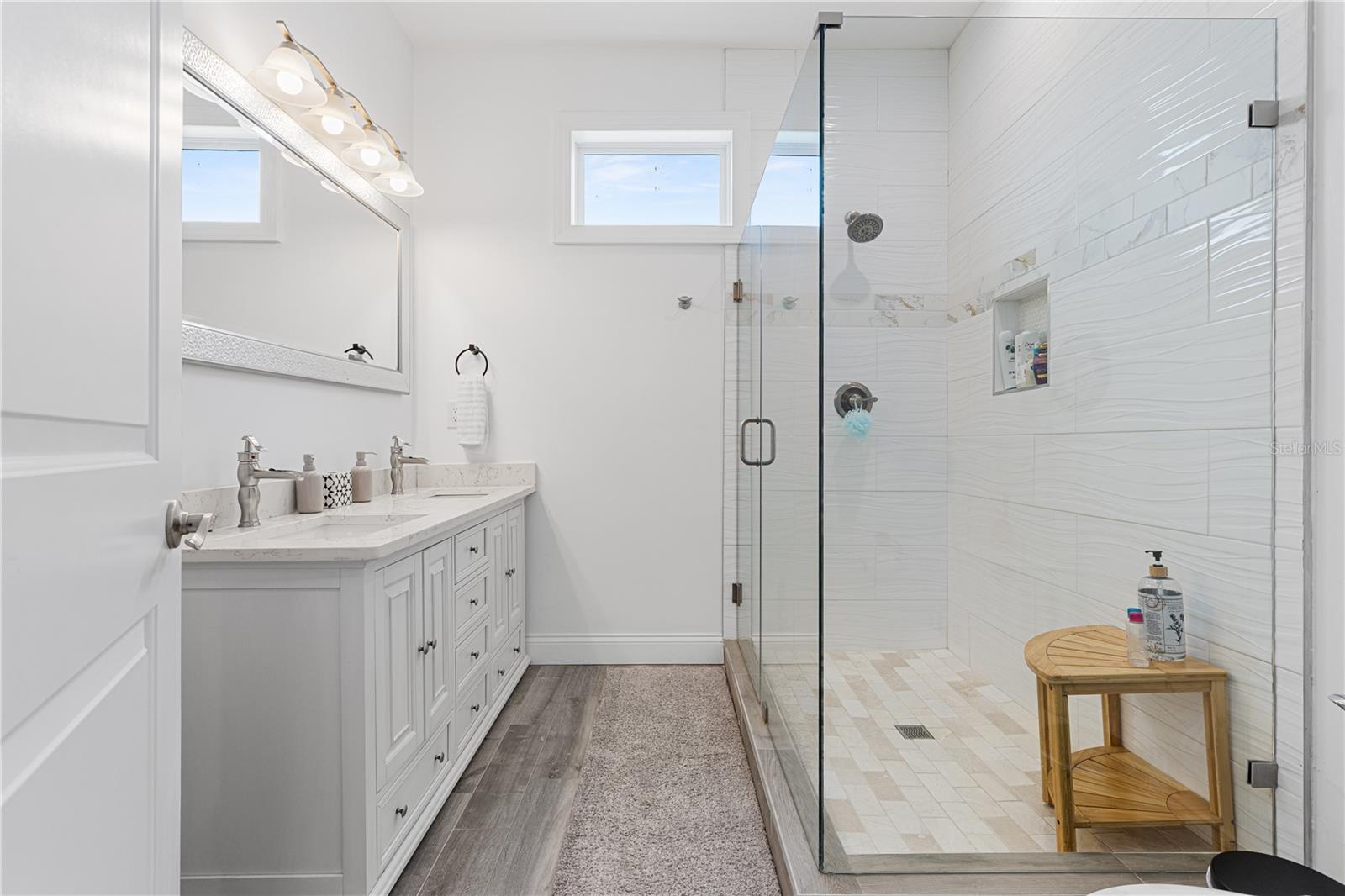 2113 W CASS ST #1 — photo 25