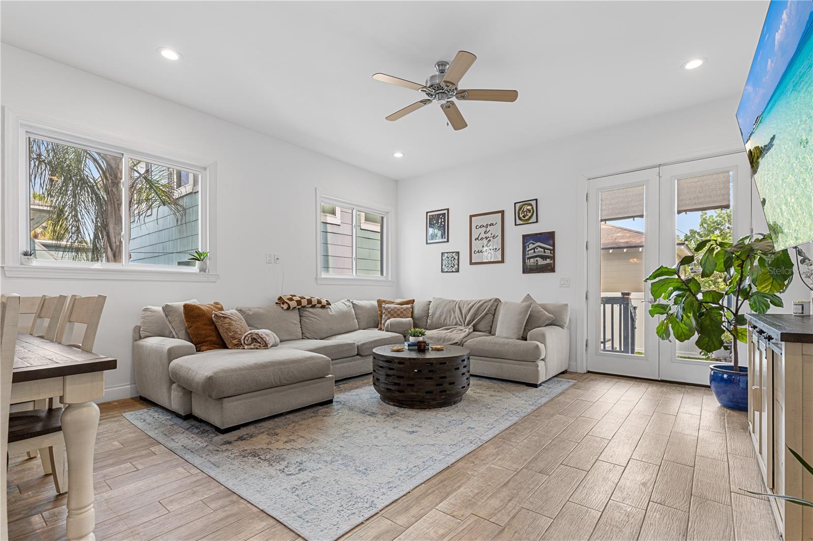 2113 W CASS ST #1 — photo 4