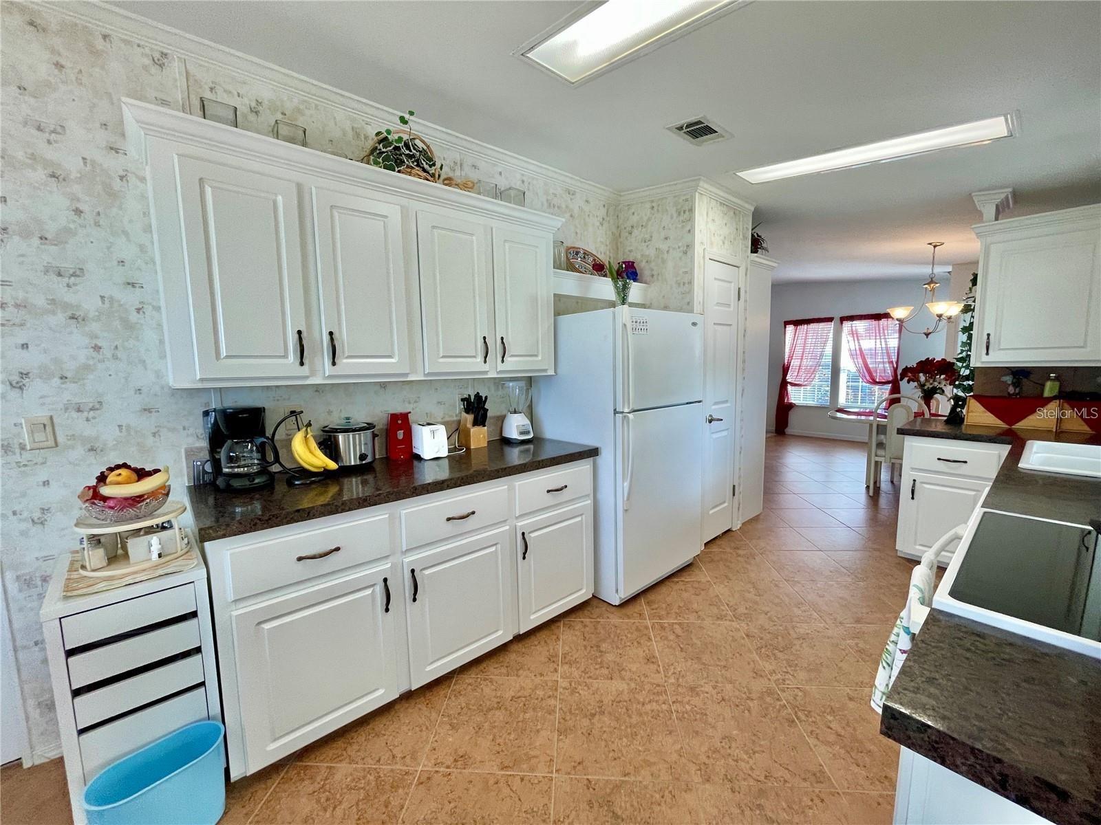 634 LEISURE — photo 10