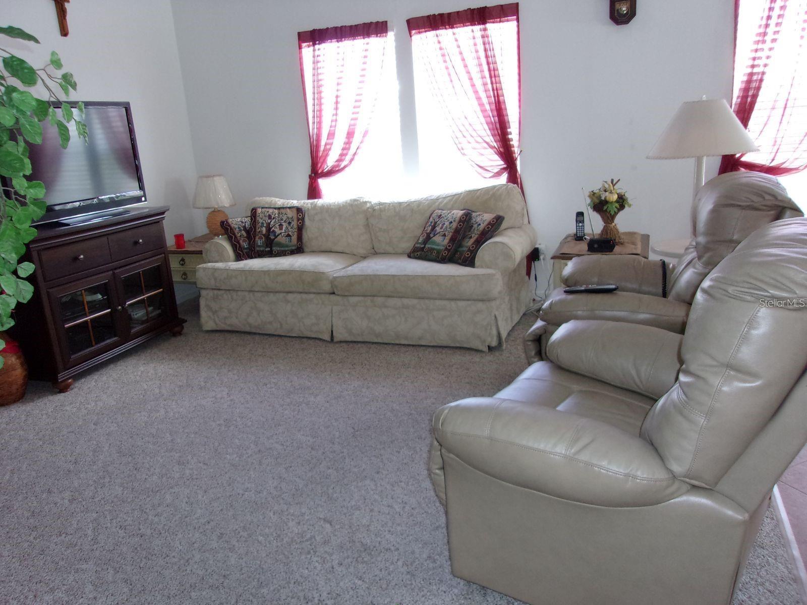 634 LEISURE — photo 2