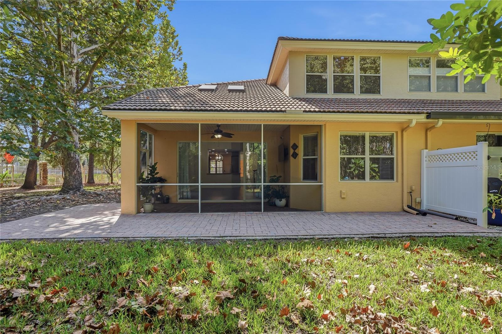 7323 GABERIA RD — photo 47