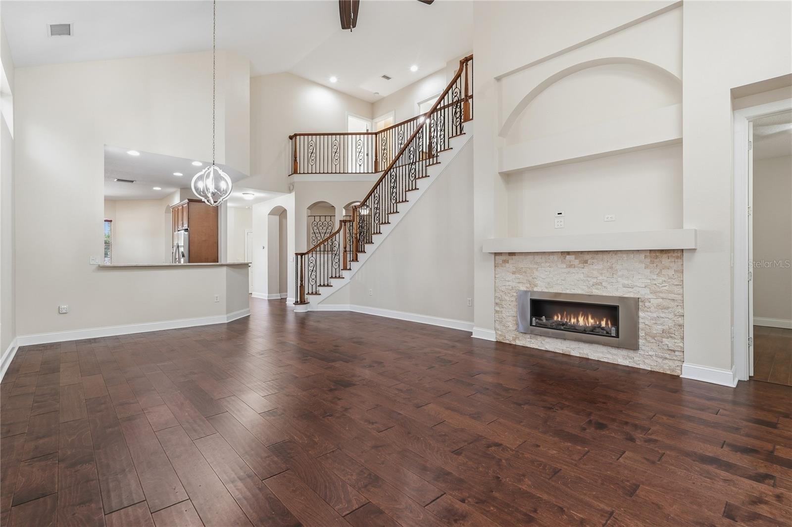 7323 GABERIA RD — photo 27