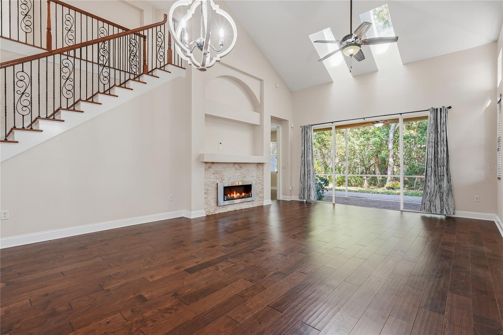 7323 GABERIA RD — photo 28