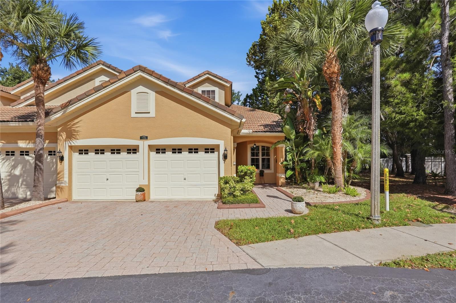 7323 GABERIA RD — photo 2