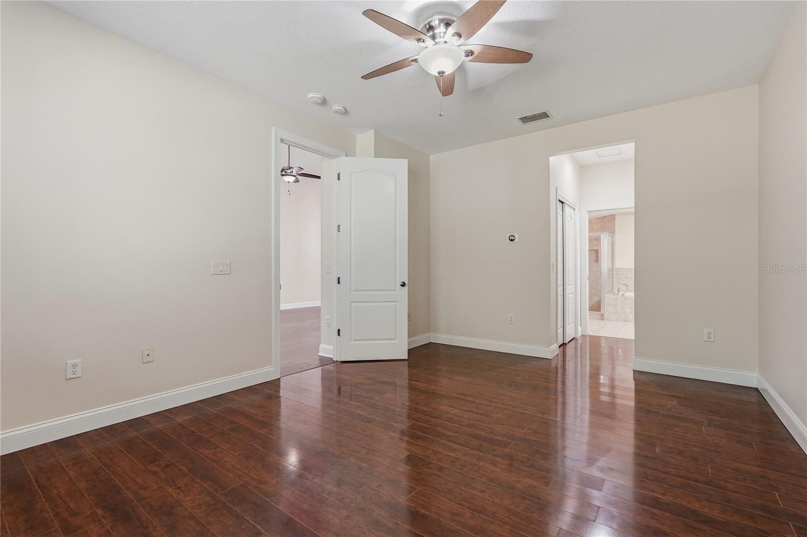 7323 GABERIA RD — photo 30