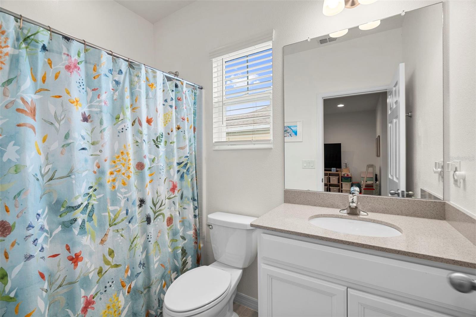 6320 GOLDCOAST AVE — photo 13