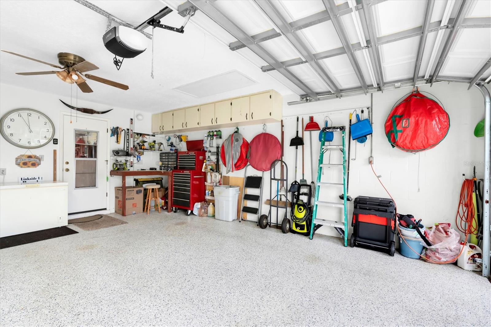 11120 SANDTRAP DR — photo 31