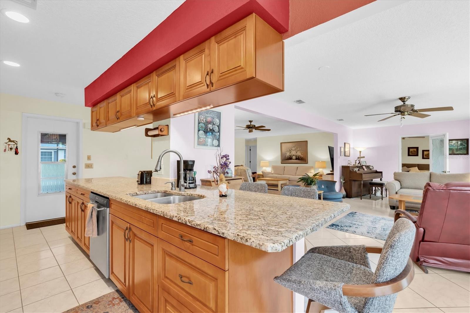 11120 SANDTRAP DR — photo 21