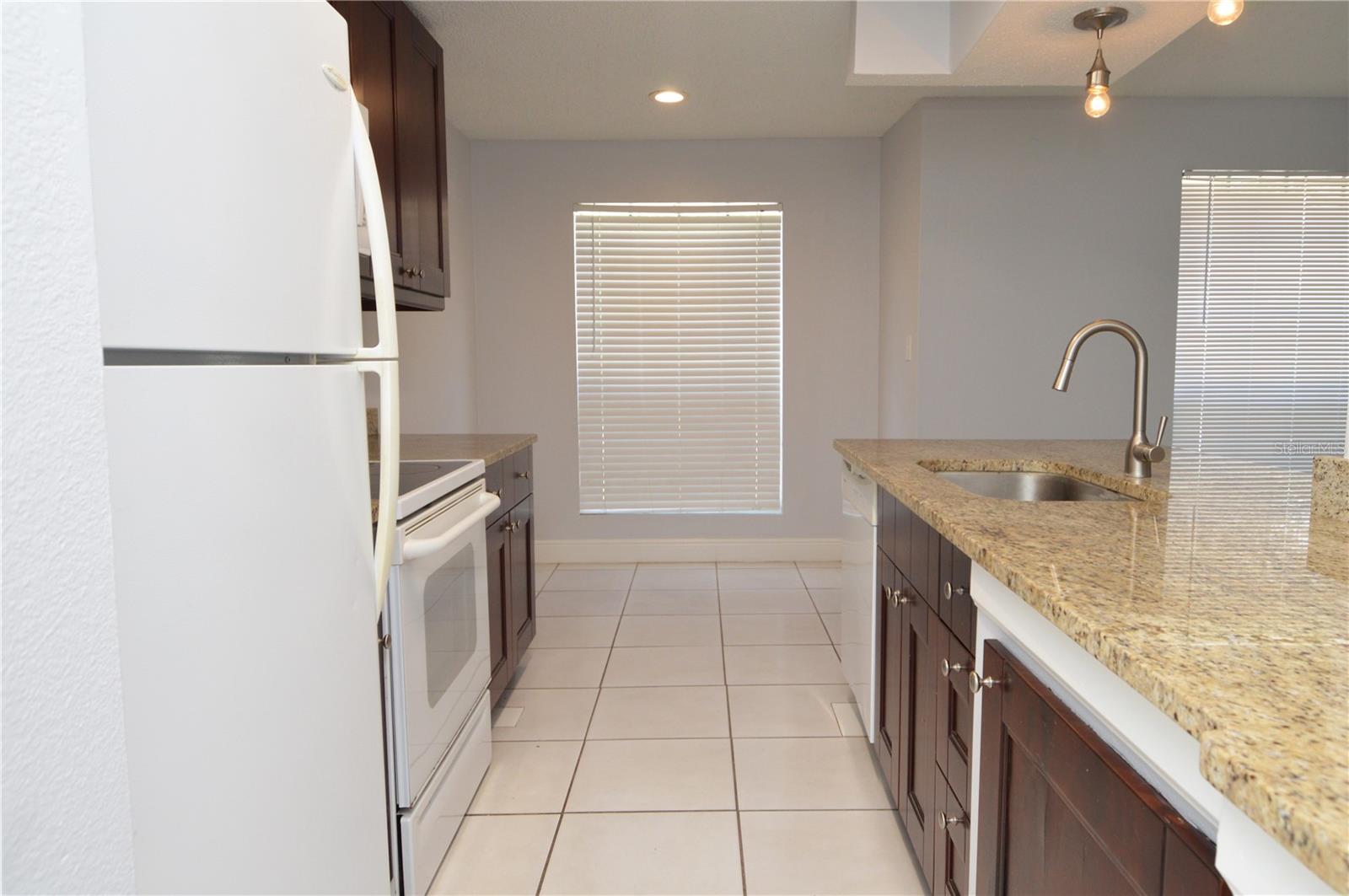 8709 FANCY FINCH DR #102 — photo 11