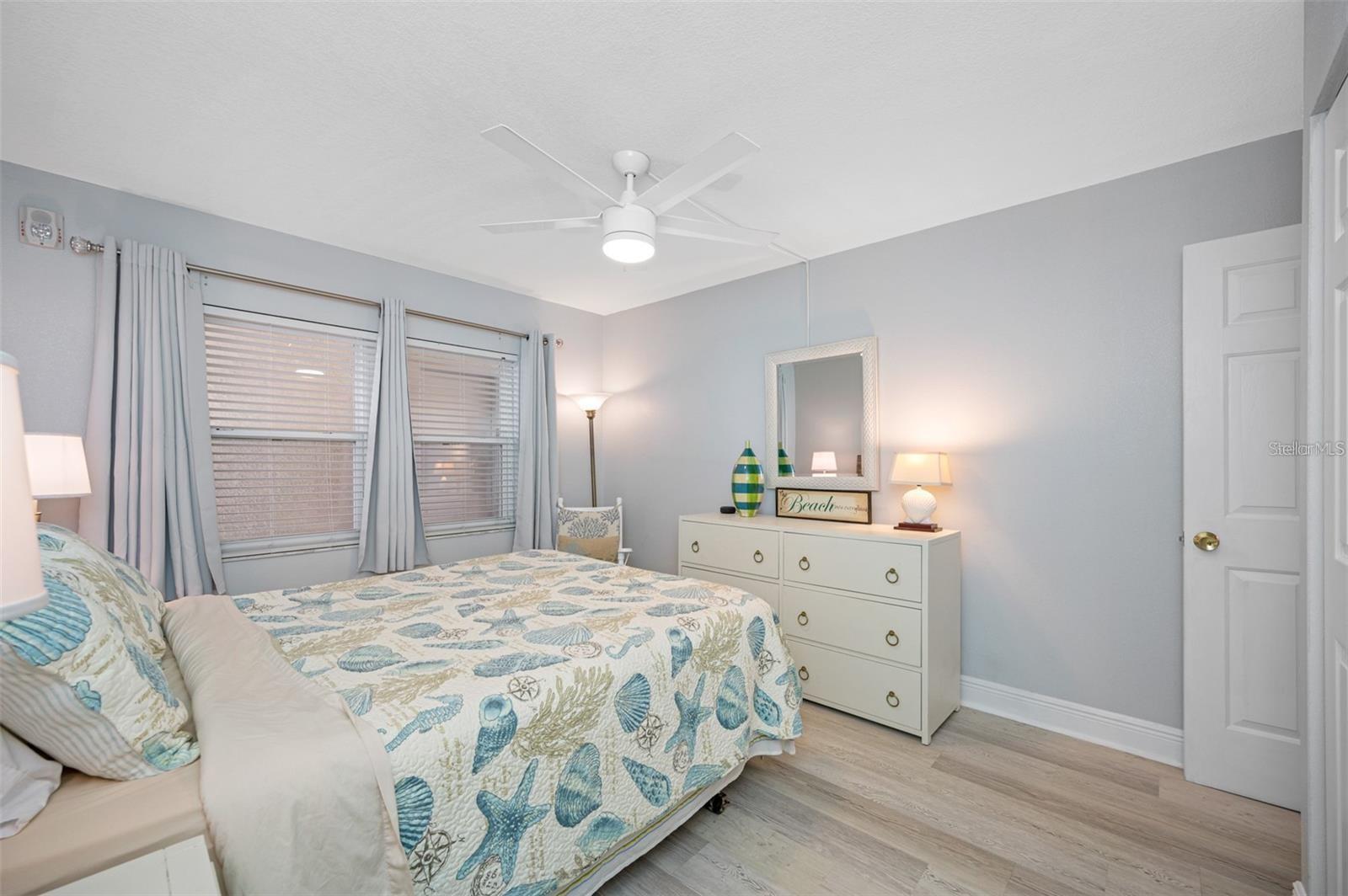 19450 GULF BLVD #203 — photo 23