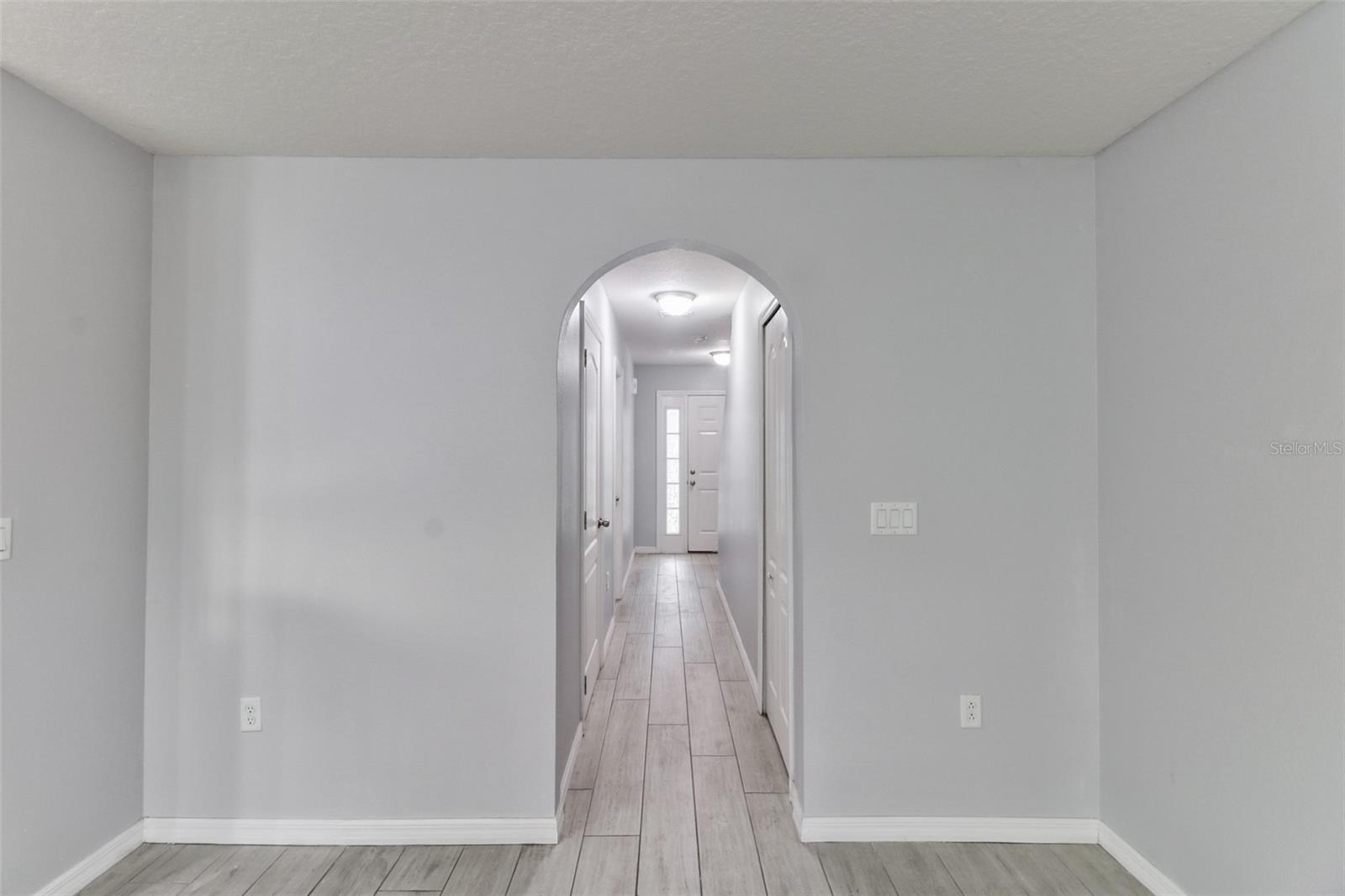 4441 ASHBURN SQUARE DR — photo 9