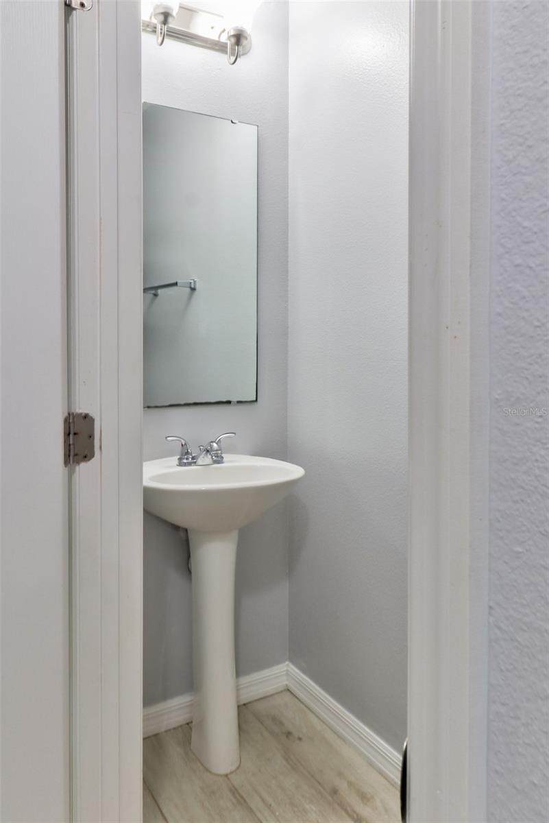 4441 ASHBURN SQUARE DR — photo 10