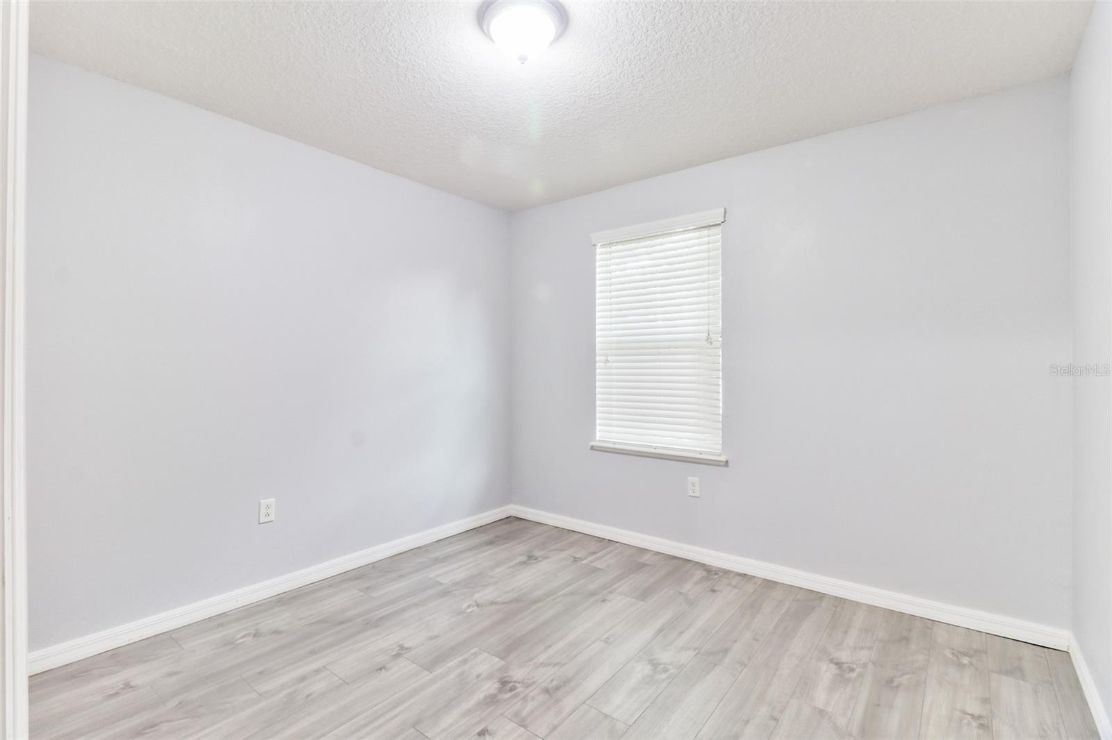4441 ASHBURN SQUARE DR — photo 22