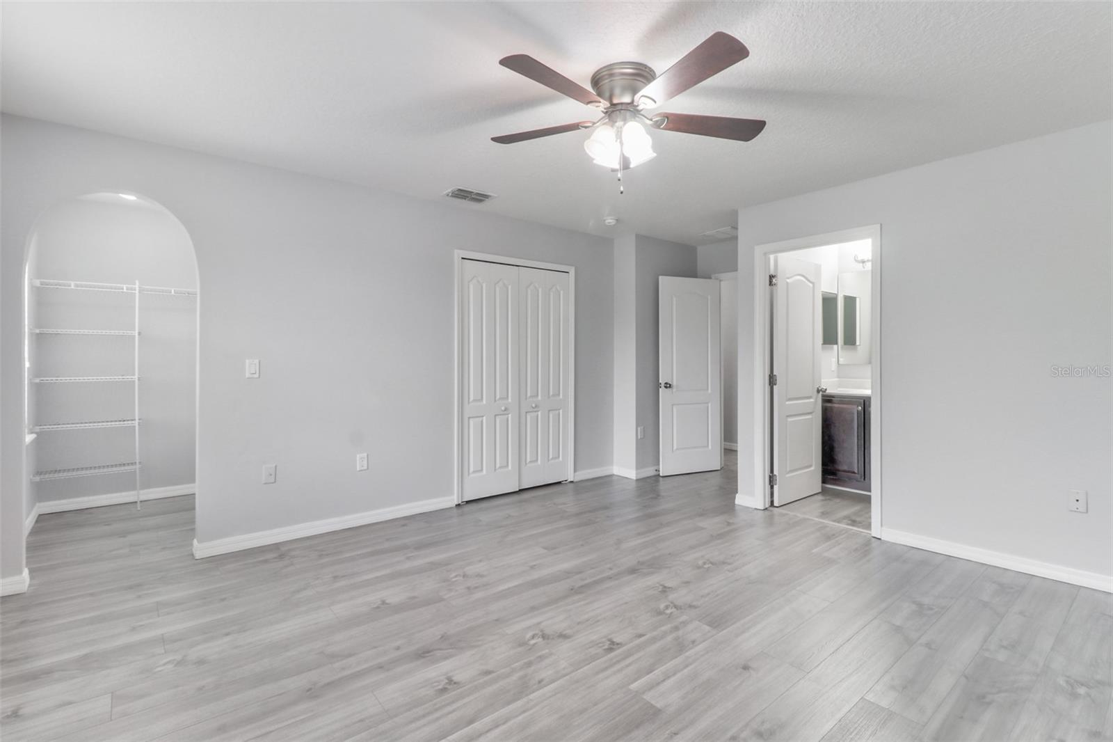 4441 ASHBURN SQUARE DR — photo 13