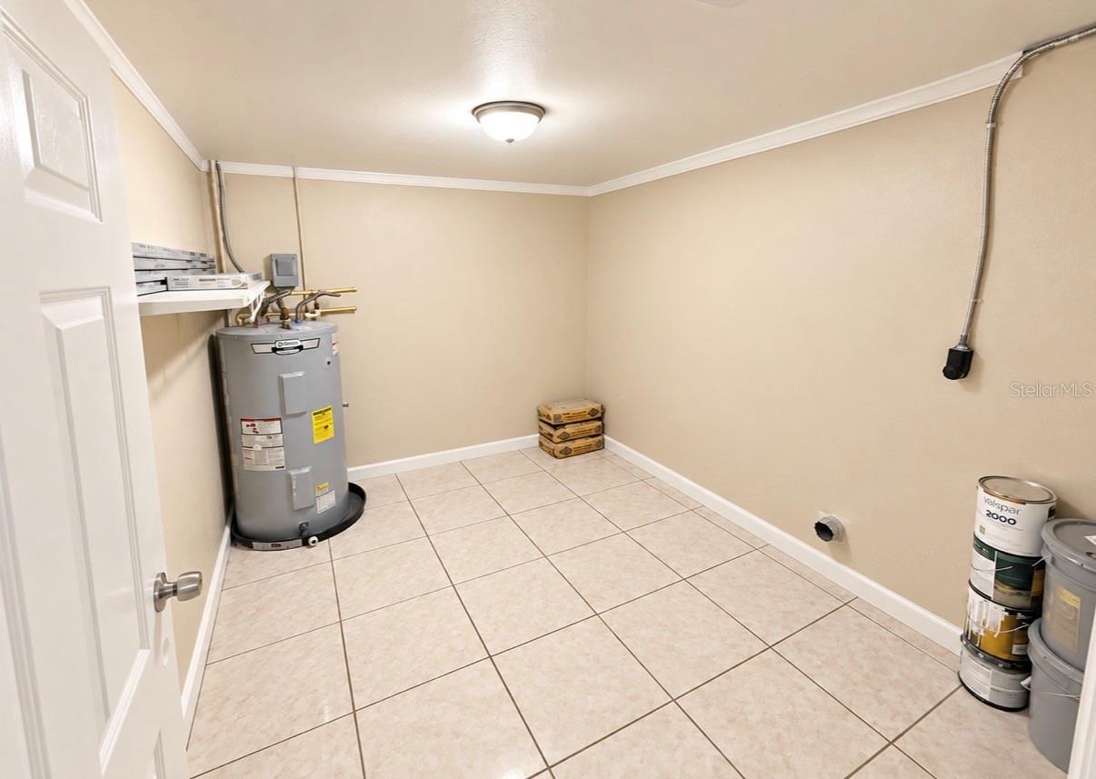 3901 KIMBALL AVE — photo 23