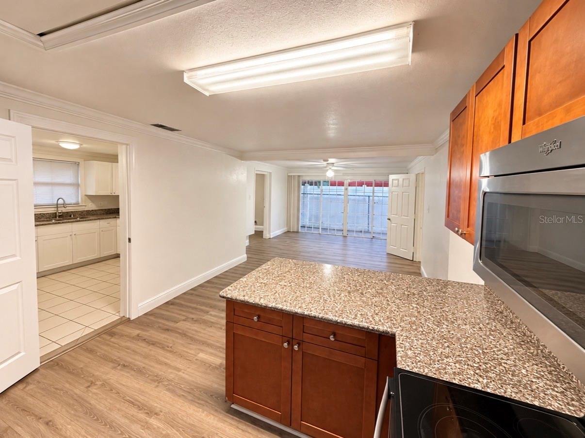 3901 KIMBALL AVE — photo 8