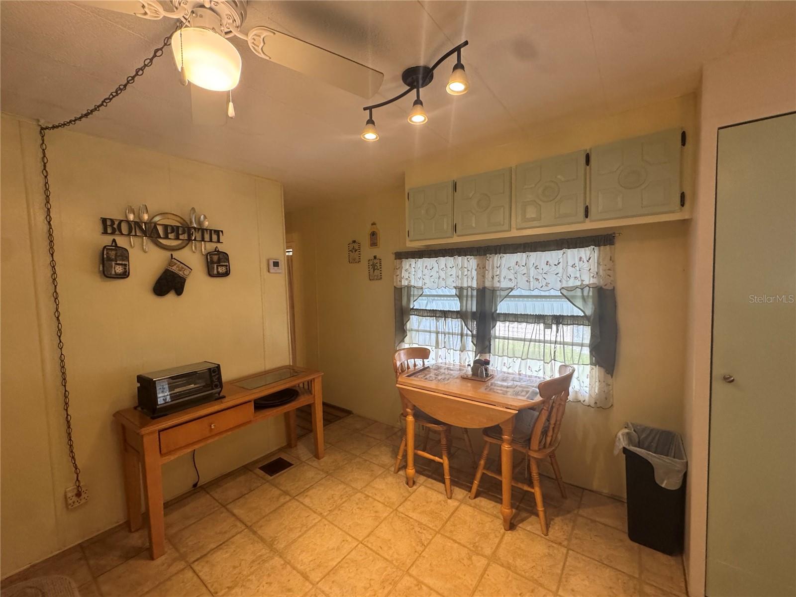 6615 VISTA LN — photo 24