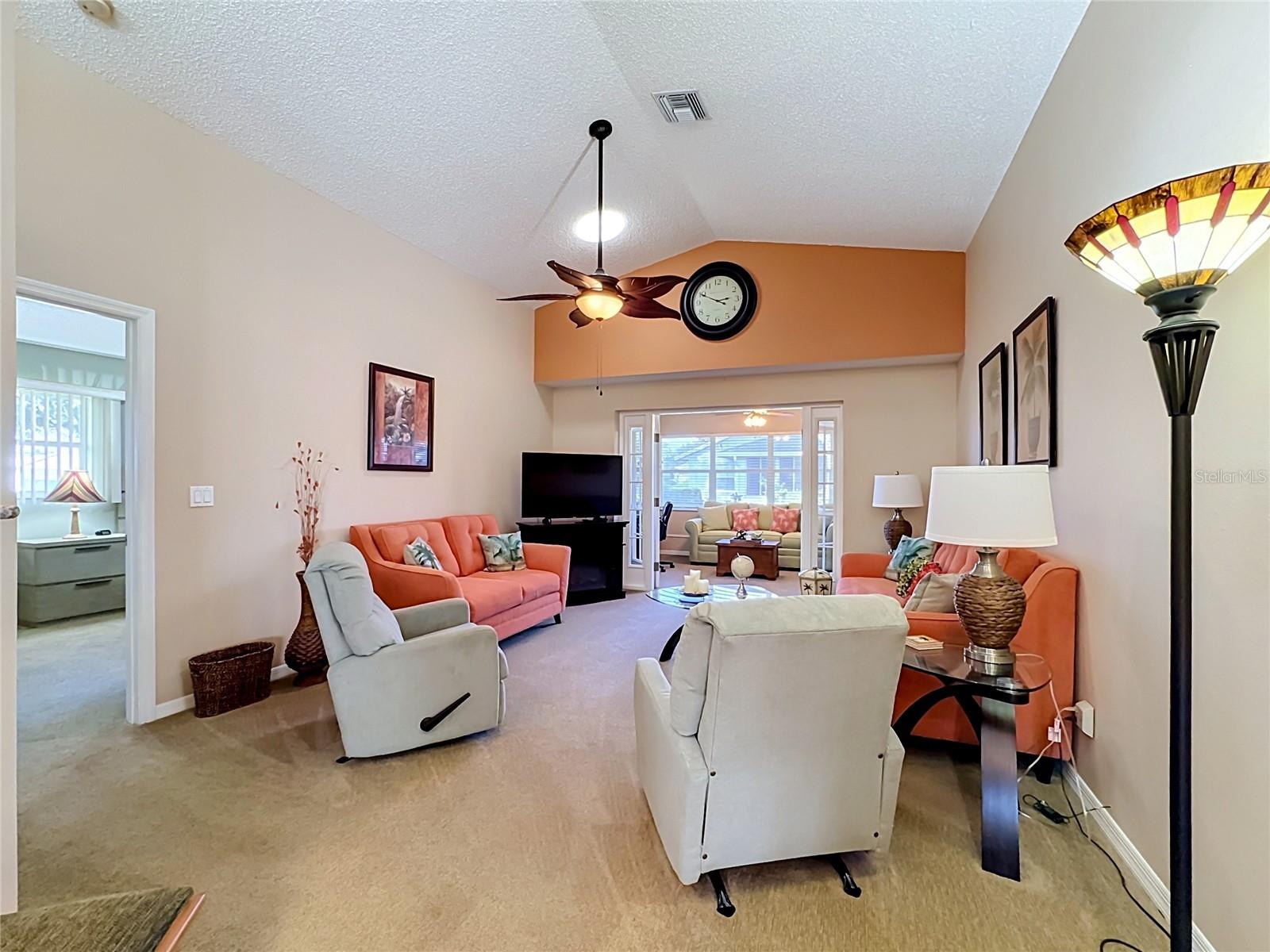 4547 FERN DR — photo 16