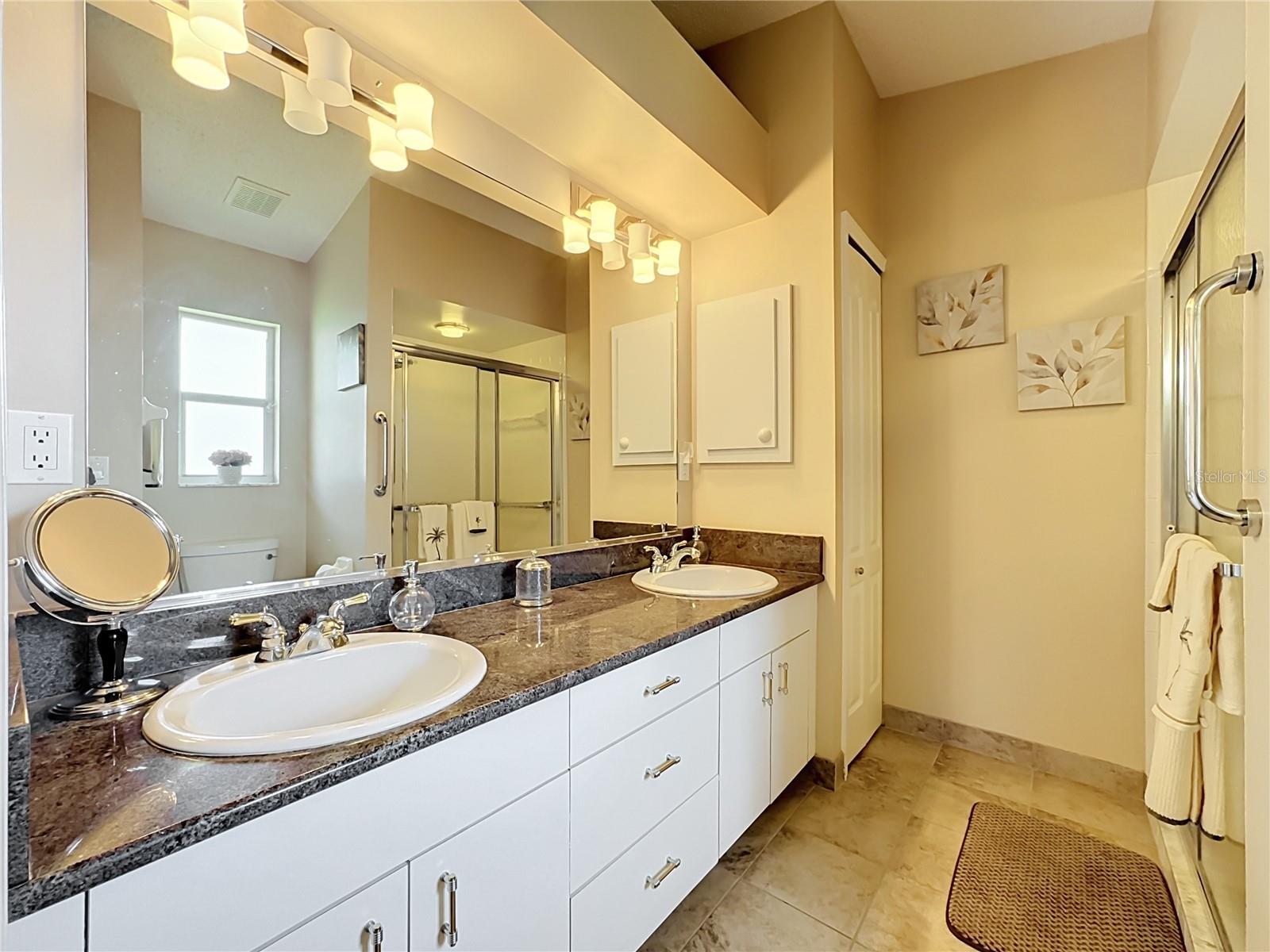 4547 FERN DR — photo 28