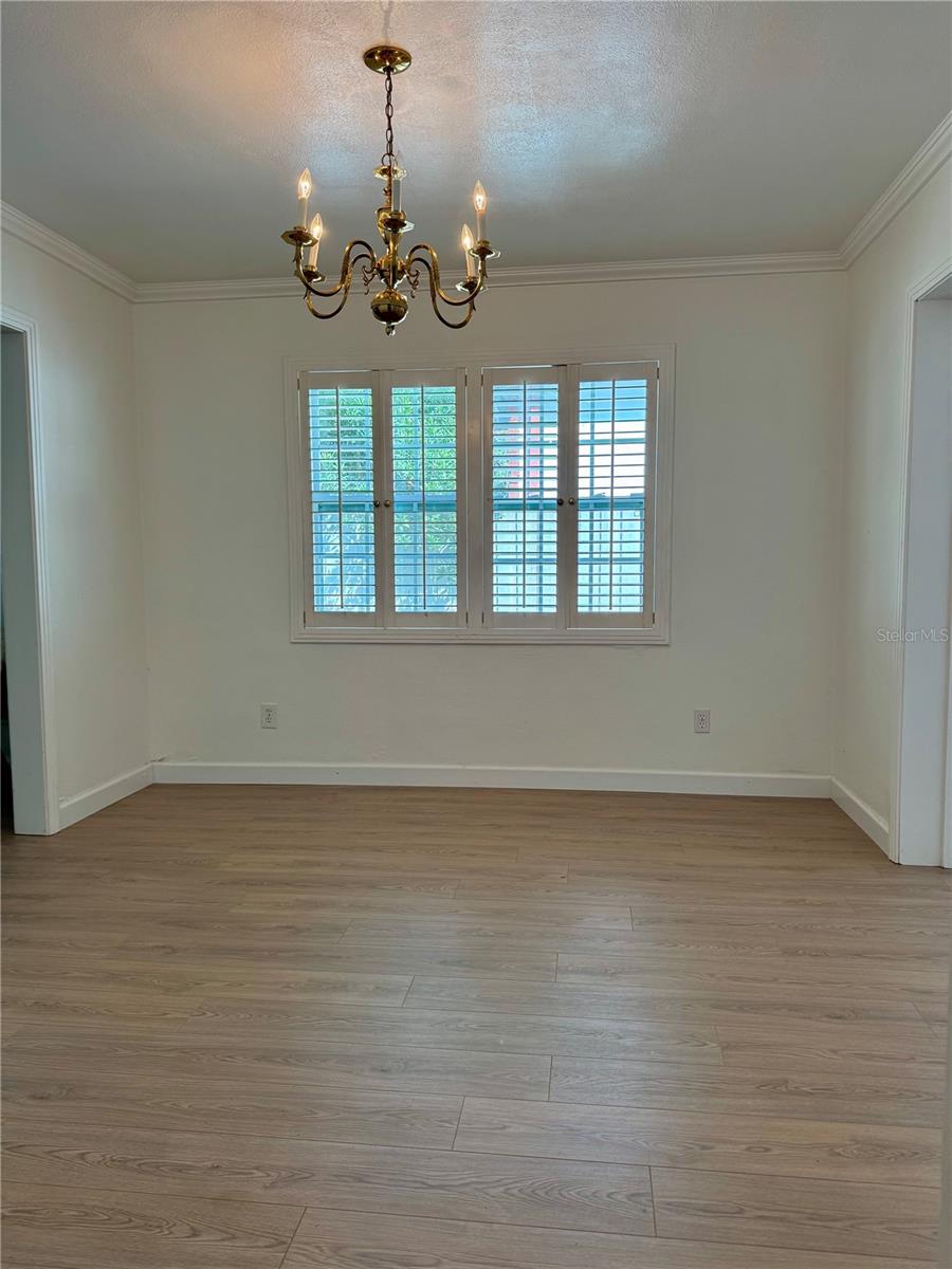 207 W DAVIS BLVD — photo 5
