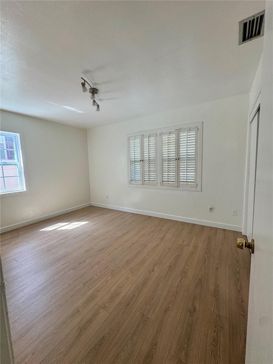 207 W DAVIS BLVD — photo 17