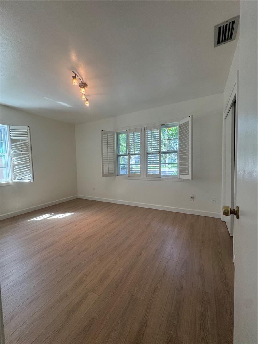 207 W DAVIS BLVD — photo 10