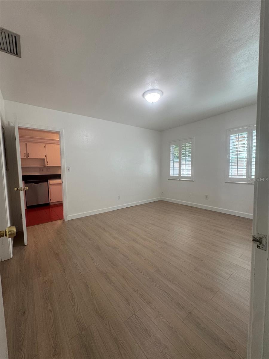 207 W DAVIS BLVD — photo 12