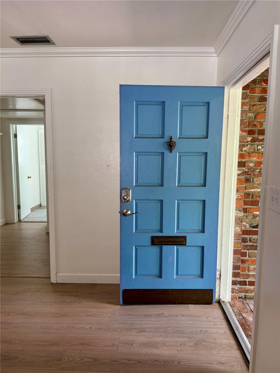 207 W DAVIS BLVD — photo 19