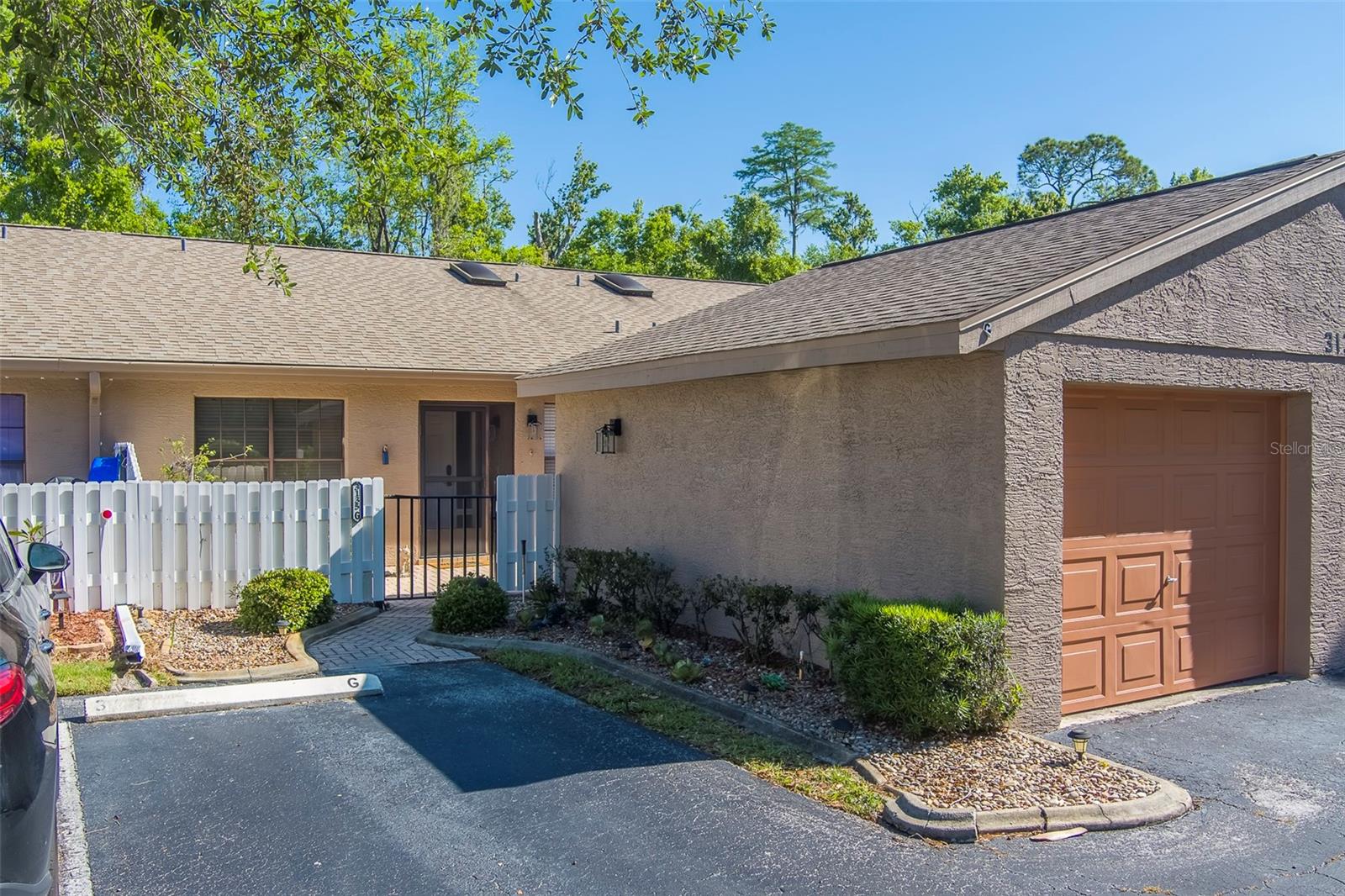 3135 CHARTER CLUB DR #G — photo 2