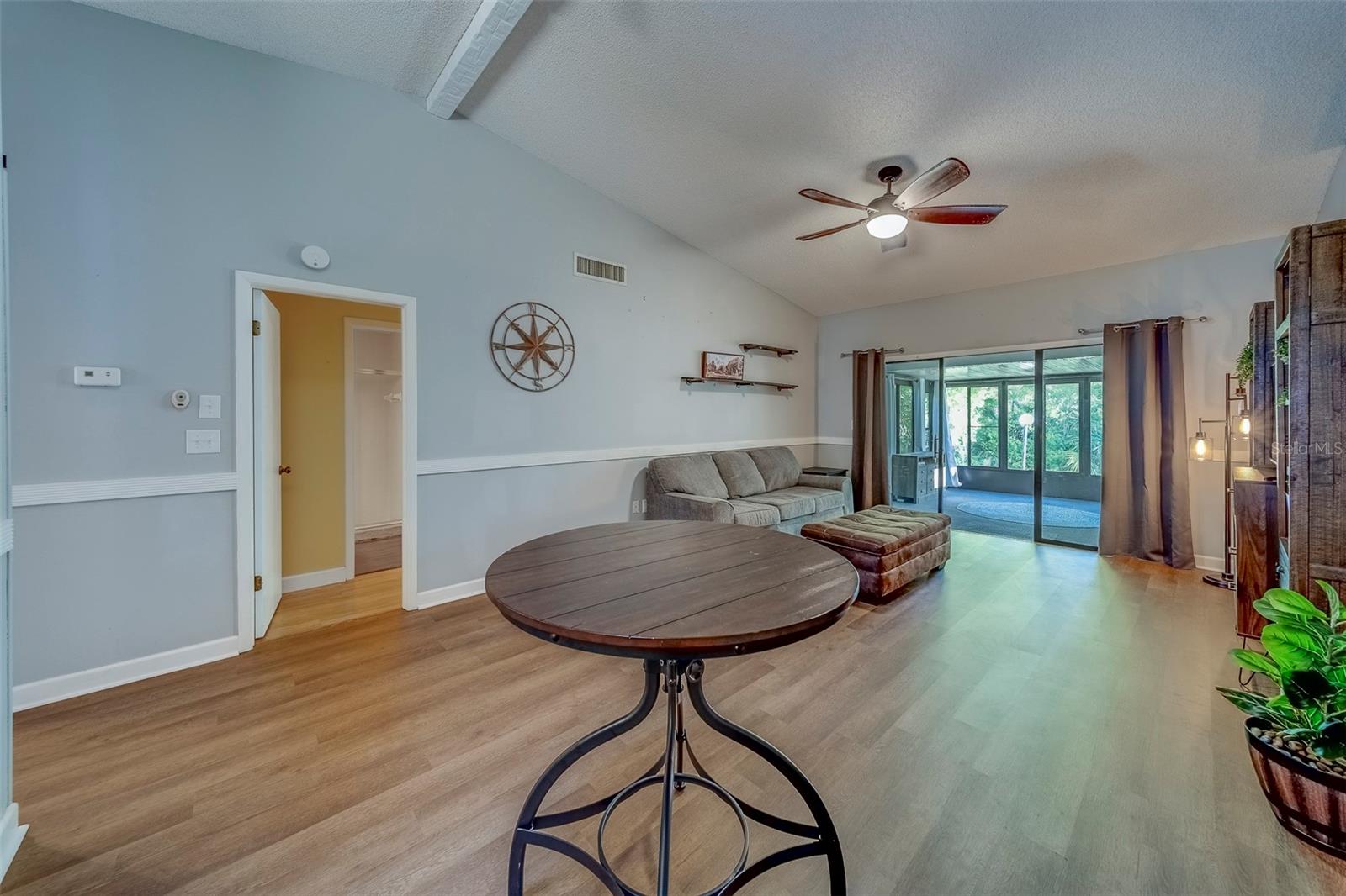 3135 CHARTER CLUB DR #G — photo 27
