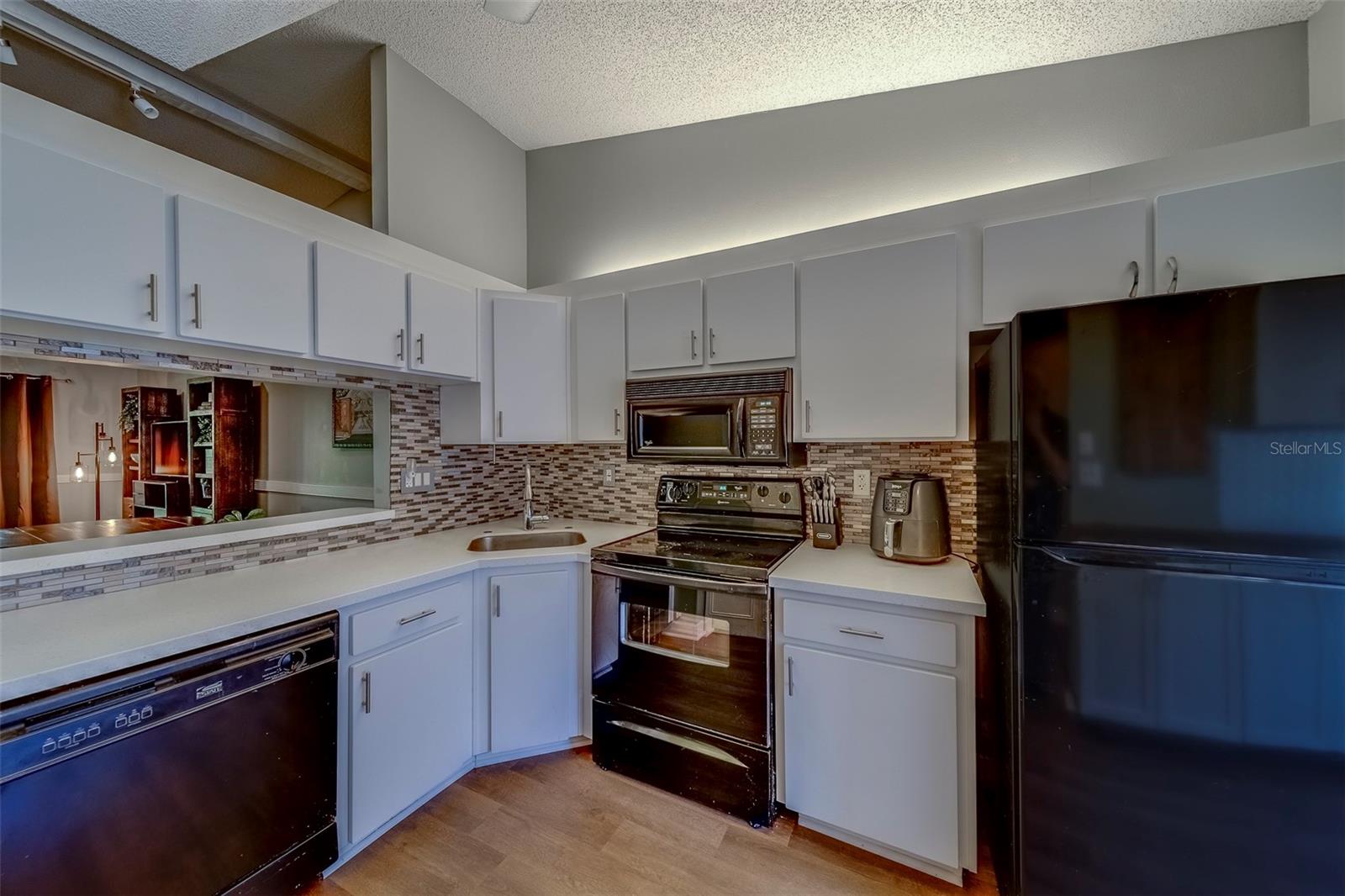 3135 CHARTER CLUB DR #G — photo 14