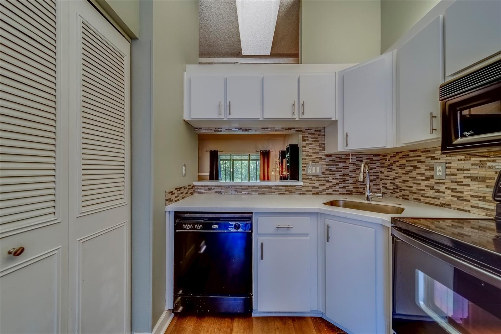 3135 CHARTER CLUB DR #G — photo 16