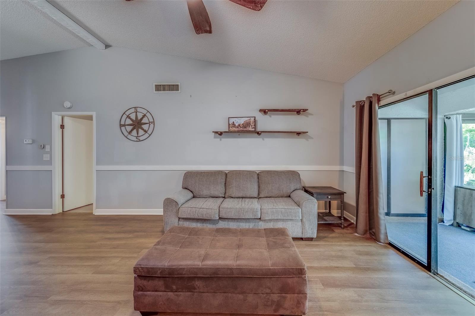 3135 CHARTER CLUB DR #G — photo 28