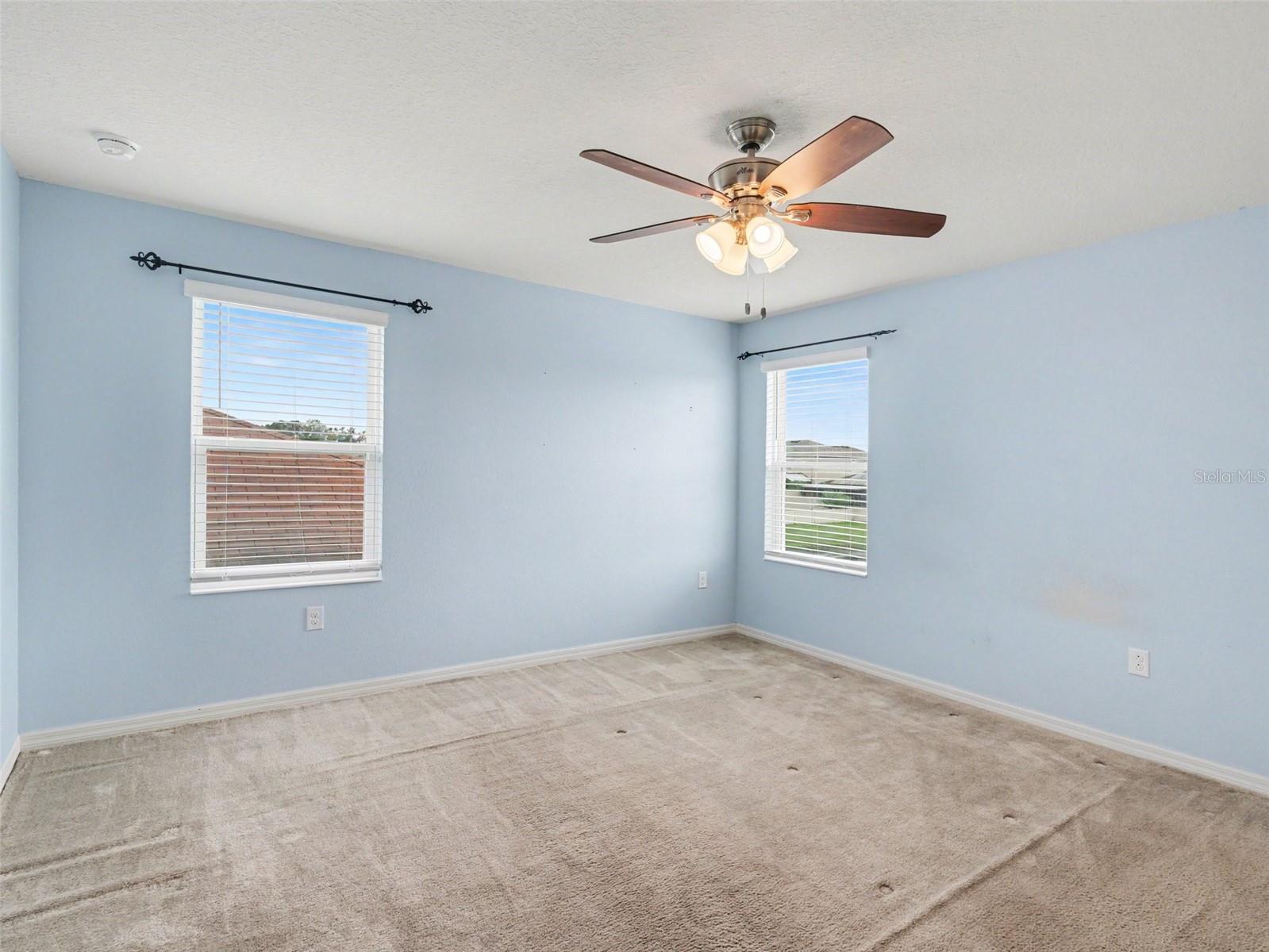 10439 LAGUNA PLAINS DR — photo 18