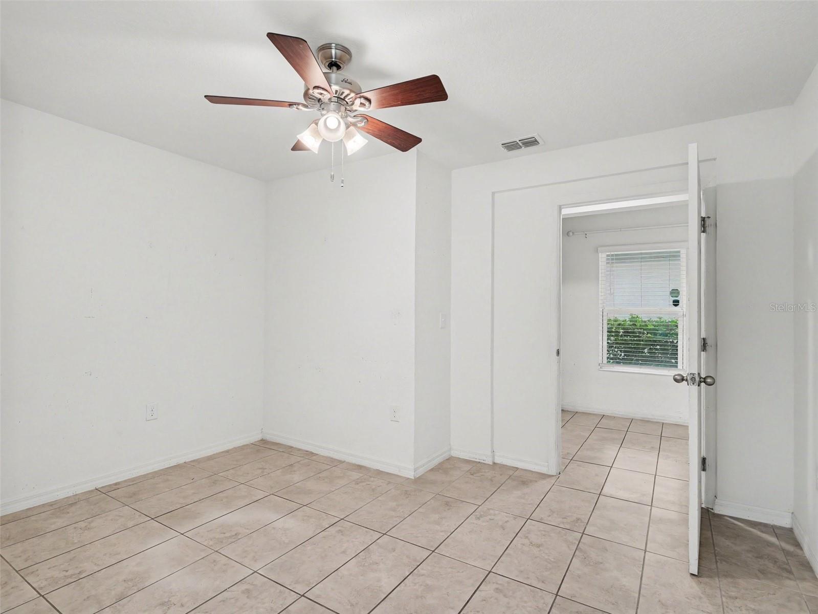 10439 LAGUNA PLAINS DR — photo 29