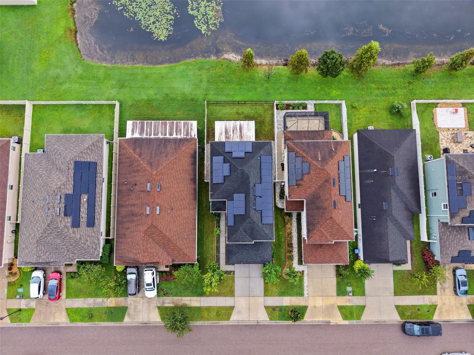 10439 LAGUNA PLAINS DR — photo 44