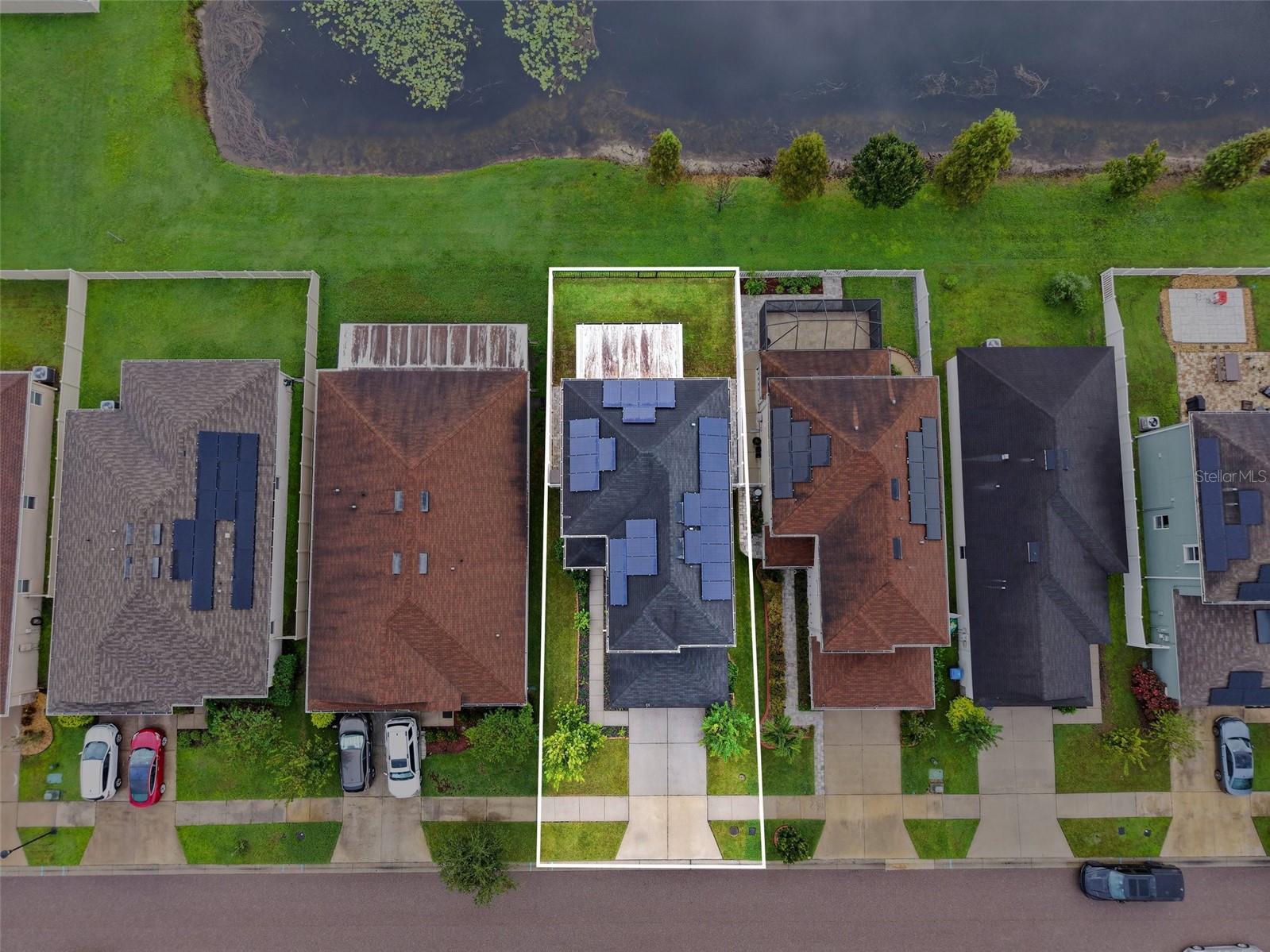 10439 LAGUNA PLAINS DR — photo 46