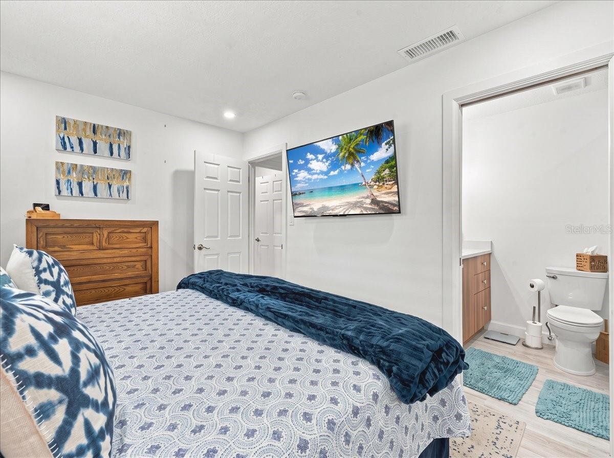 5153 SALMON DR SE #B — photo 16