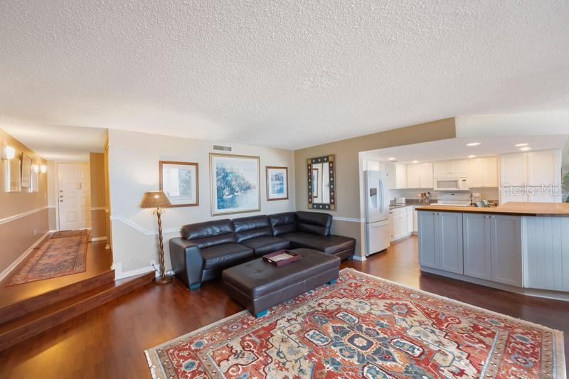 1060 PINELLAS BAYWAY S #103 — photo 14