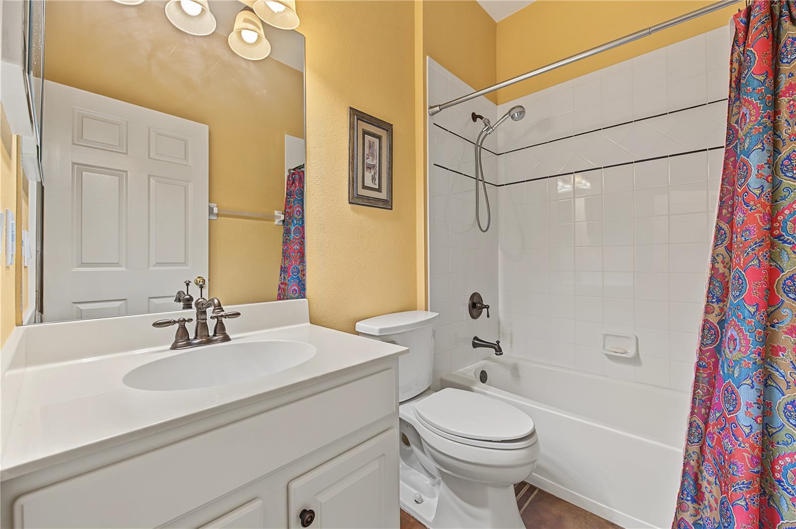 8417 FENWICK AVE — photo 32