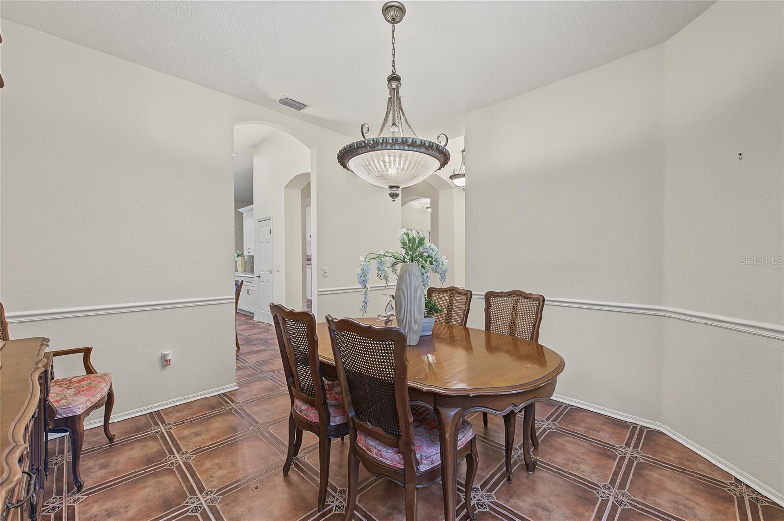 8417 FENWICK AVE — photo 19